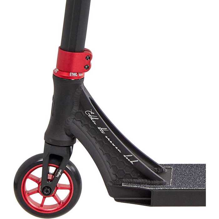 Ethic DTC Erawan Scooter - Red Ethic DTC Erawan Patini - Kokkino